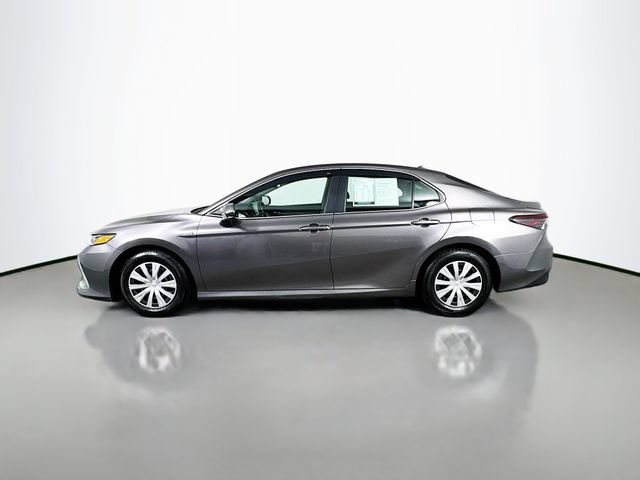 Used 2021 Toyota Camry LE FWD image 5