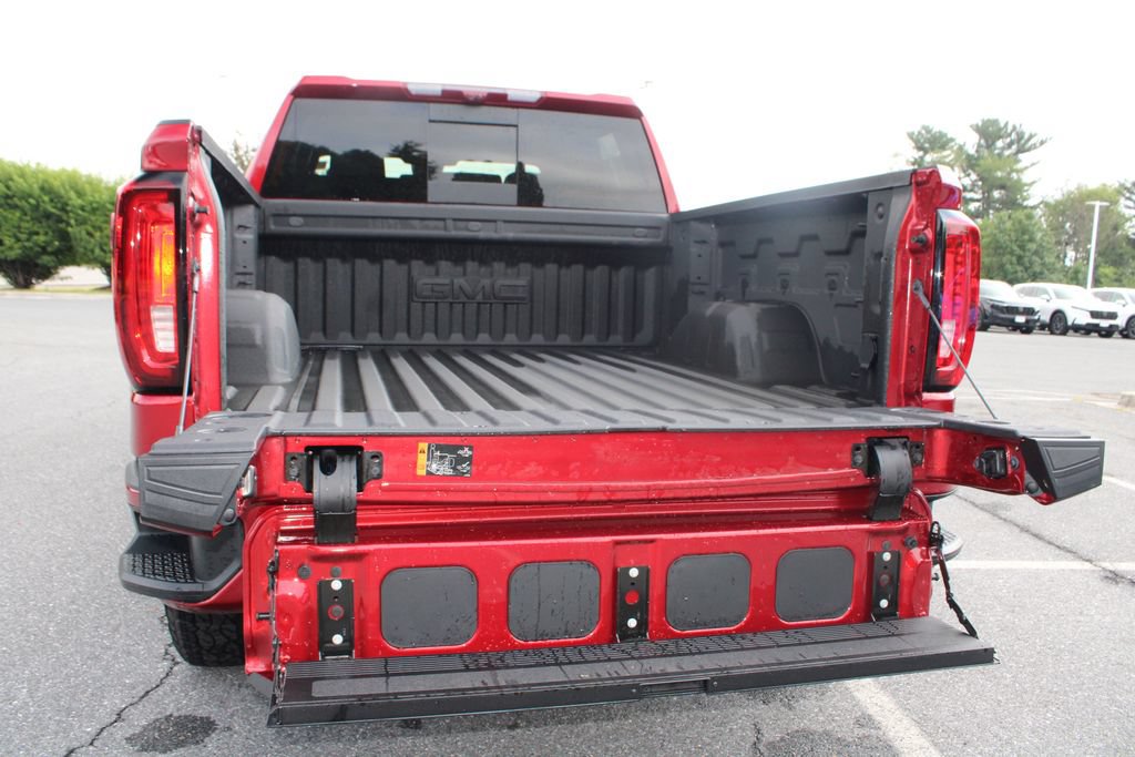 Used 2026 GMC Sierra 1500 AT4 w/ Technology Package AWD/4WD image 38