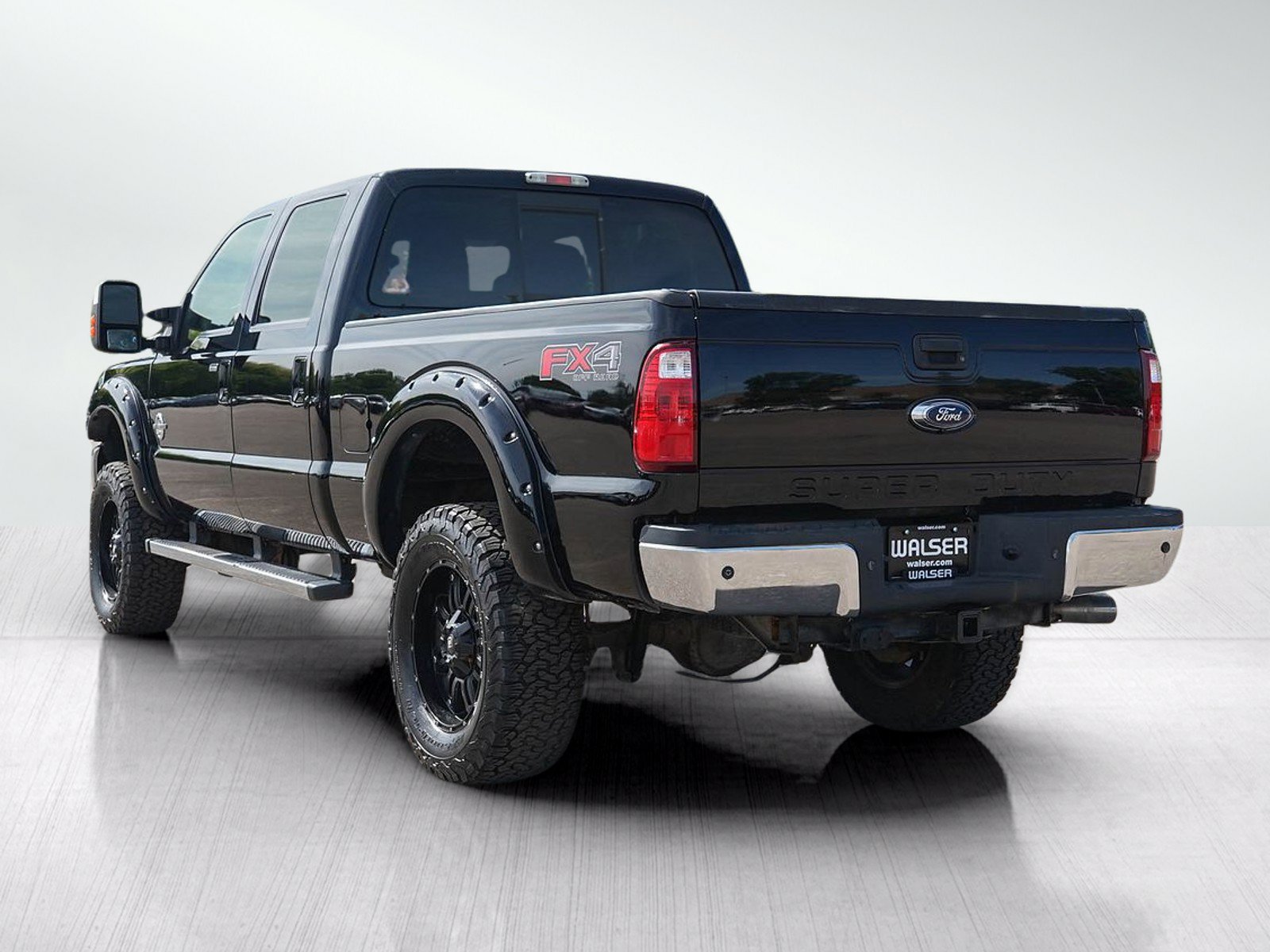 Used 2016 Ford F250 Lariat w/ Lariat Ultimate Package AWD/4WD image 3