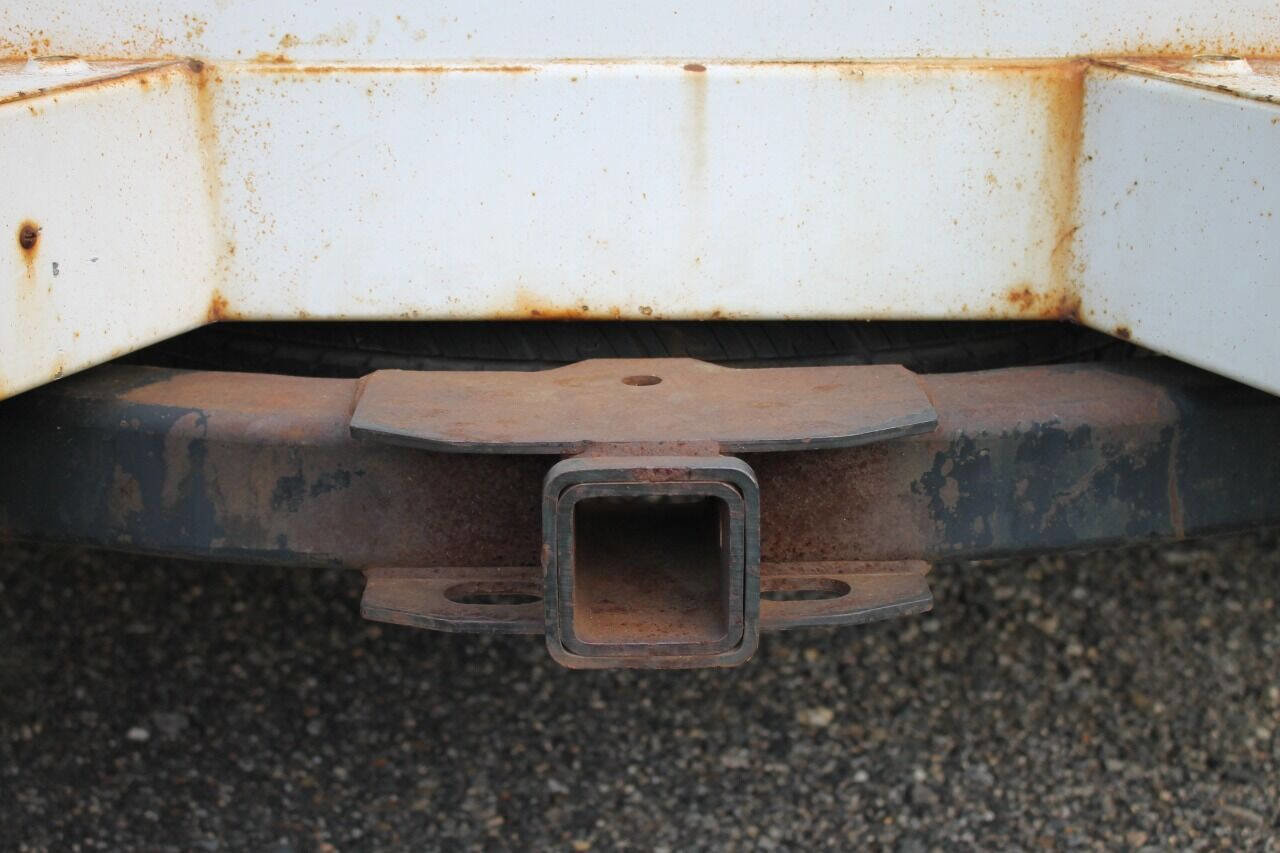 Used 2012 Ford F250 XL image 28