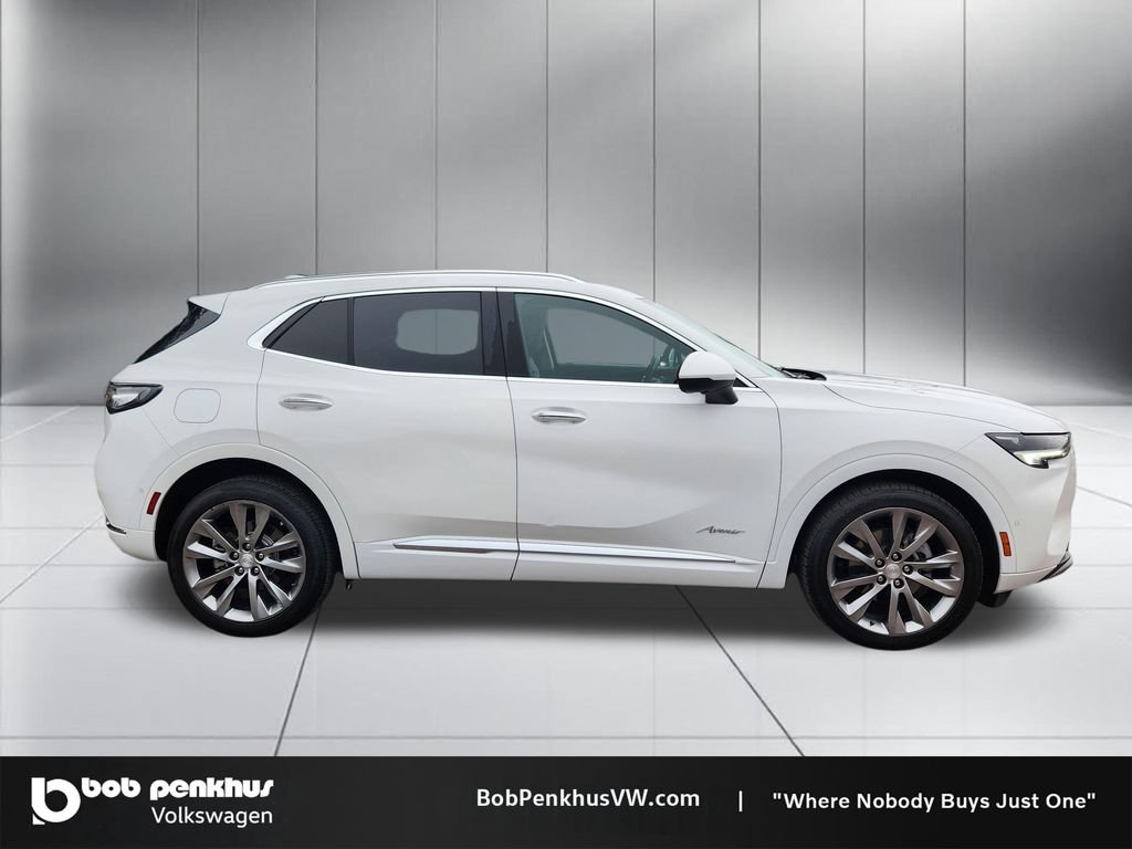 Used 2021 Buick Envision Avenir w/ Technology Package II AWD/4WD image 24