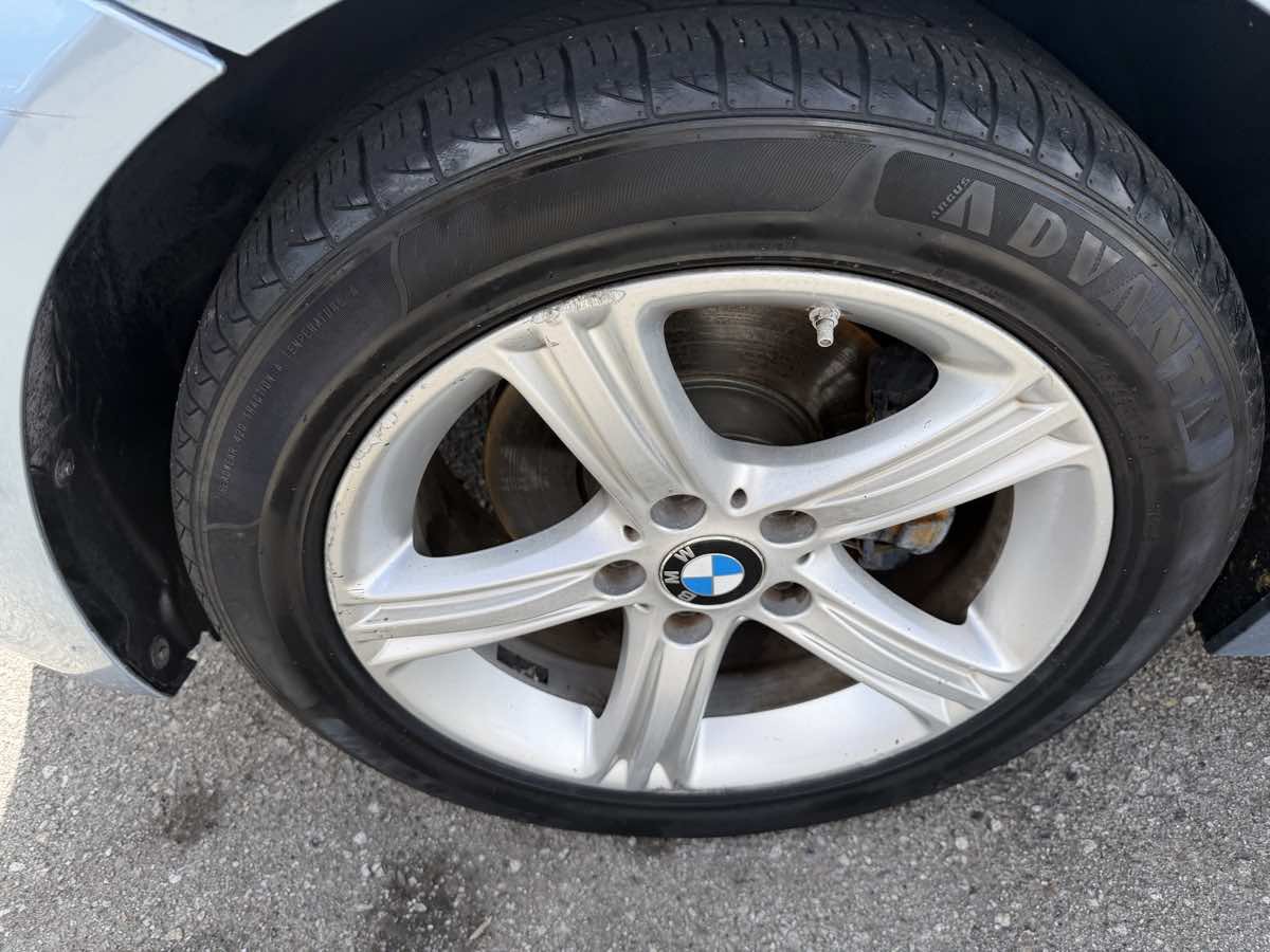 Used 2012 BMW 328i Sedan RWD image 8