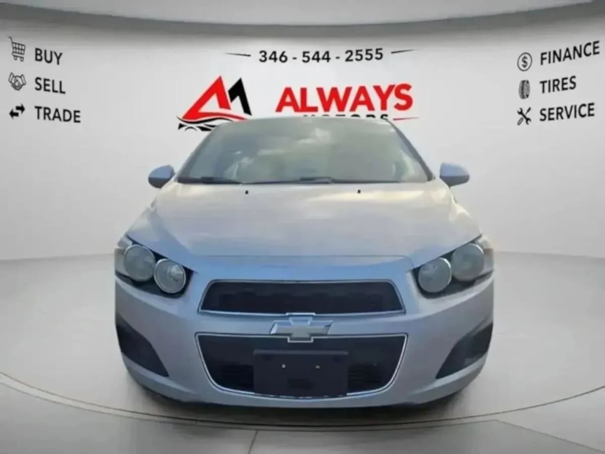 Used 2013 Chevrolet Sonic LS FWD image 7