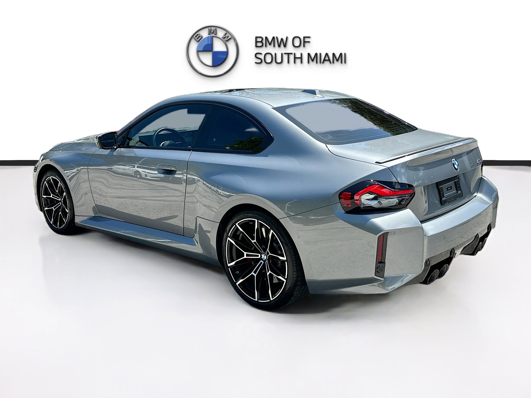 Used 2025 BMW M2 w/ Lighting Package image 5
