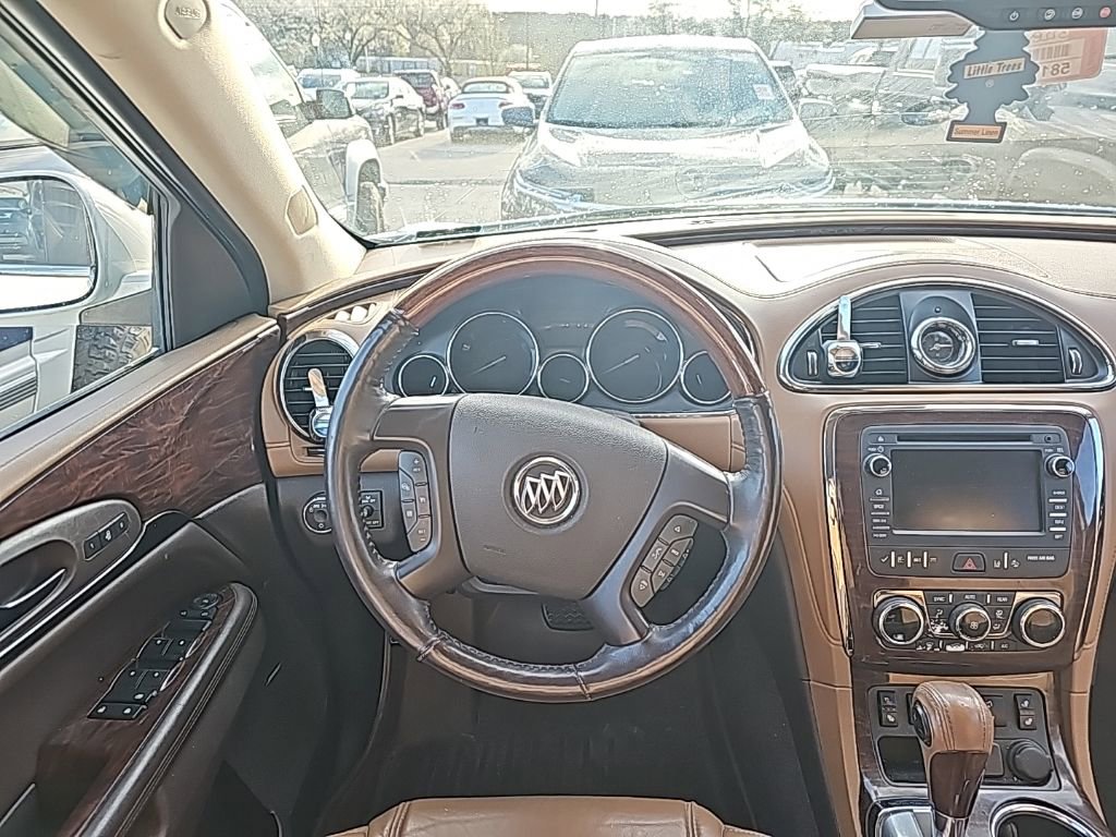 Used 2017 Buick Enclave Leather image 5