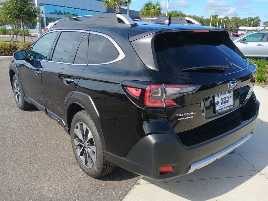 New 2025 Subaru Outback Touring XT image 4