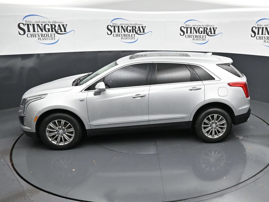 Used 2018 Cadillac XT5 Luxury w/ Driver Awareness Package FWD image 21