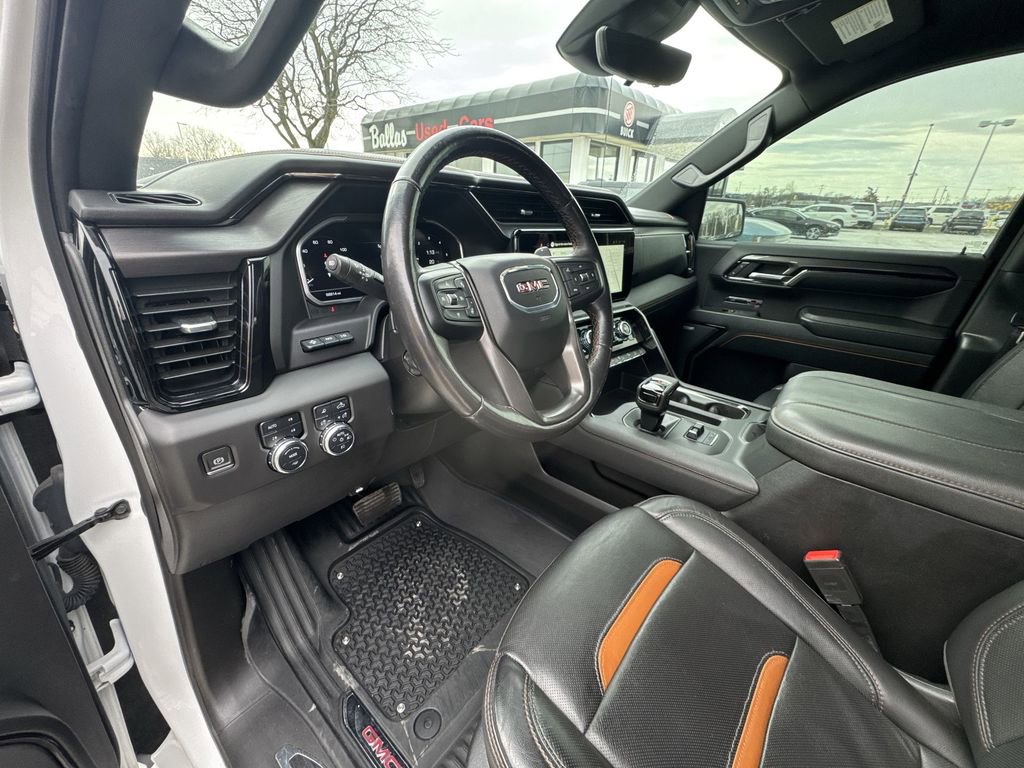 Certified 2023 GMC Sierra 1500 AT4 w/ Technology Package image 10
