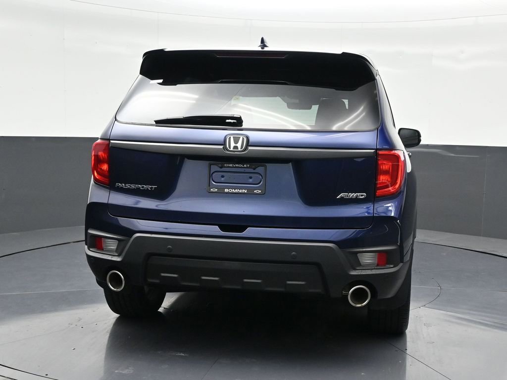 Used 2023 Honda Passport EX-L image 4