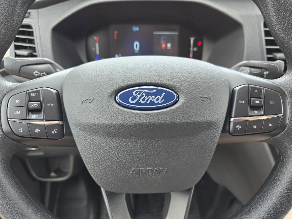 New 2026 Ford Transit 250 148 Medium Roof RWD image 17