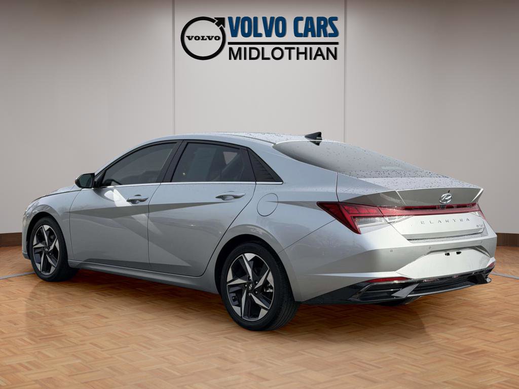 Used 2023 Hyundai Elantra Limited FWD image 22