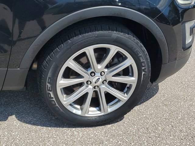 Used 2017 Ford Explorer Limited FWD image 6