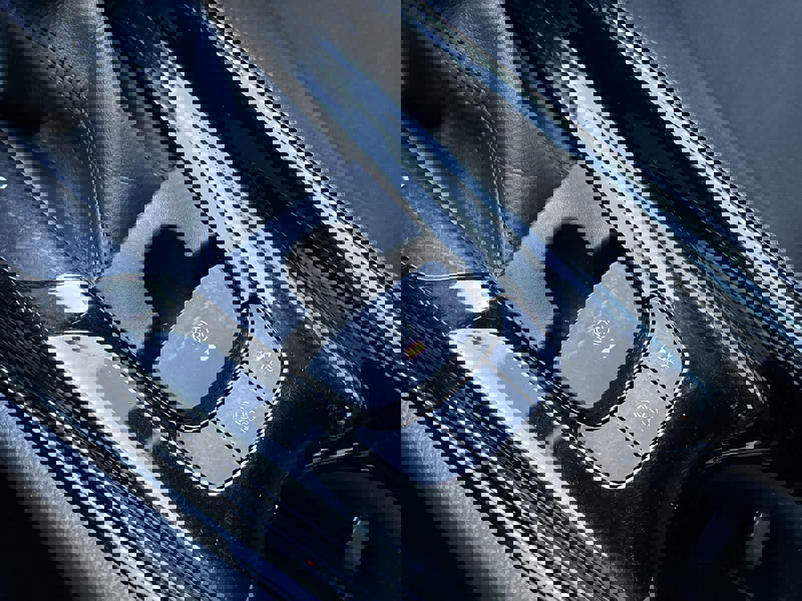 Used 2021 Toyota C-HR XLE image 20