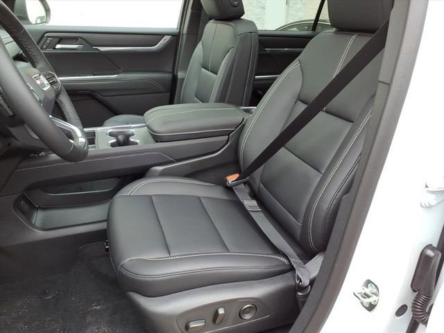 New 2026 GMC Acadia Elevation w/ Black Edition image 5