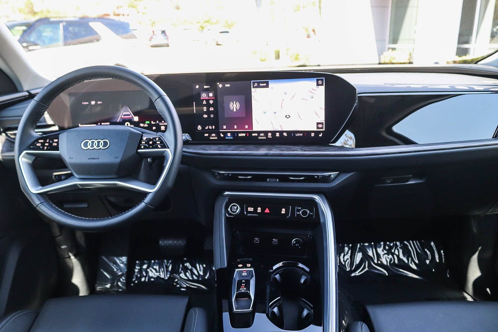 Certified 2025 Audi Q5 Premium AWD/4WD image 13