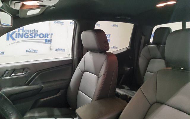 Used 2024 Chevrolet Colorado LT w/ LT Convenience Package III image 17