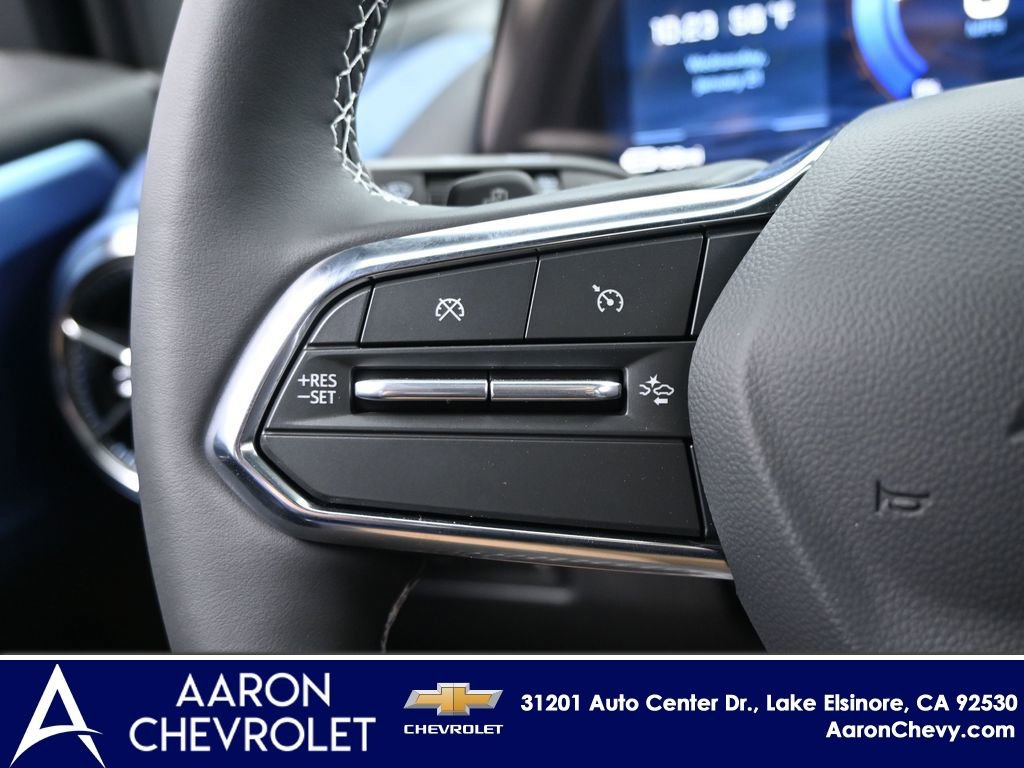 New 2026 Chevrolet Equinox EV LT w/ LPO, Blackout Package image 16