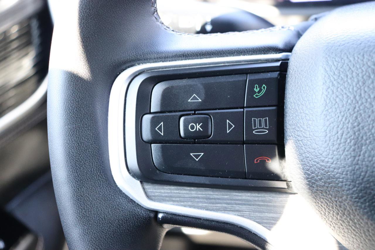 Used 2023 Jeep Wagoneer L Series II image 35