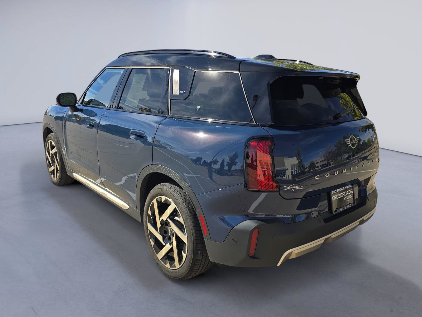 Used 2025 MINI Cooper Countryman S w/ Comfort Package Max AWD/4WD image 3