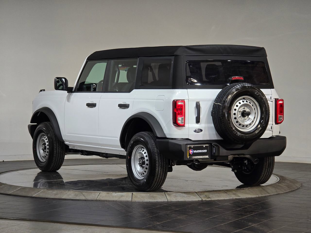 New 2025 Ford Bronco Base image 7