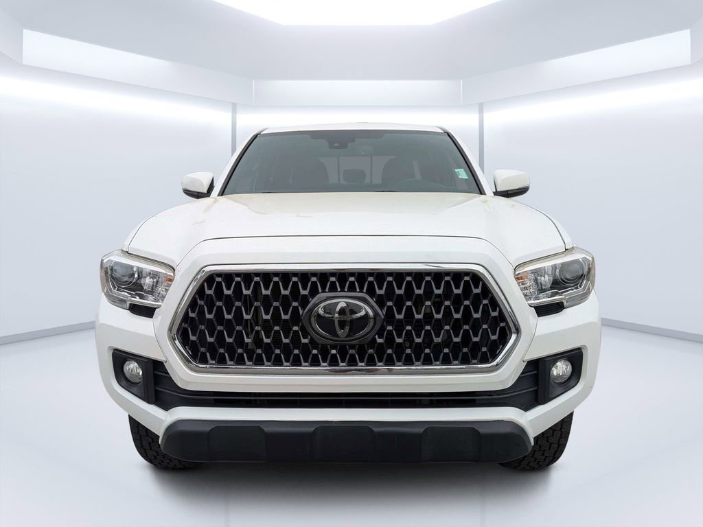Used 2018 Toyota Tacoma TRD Off-Road image 8