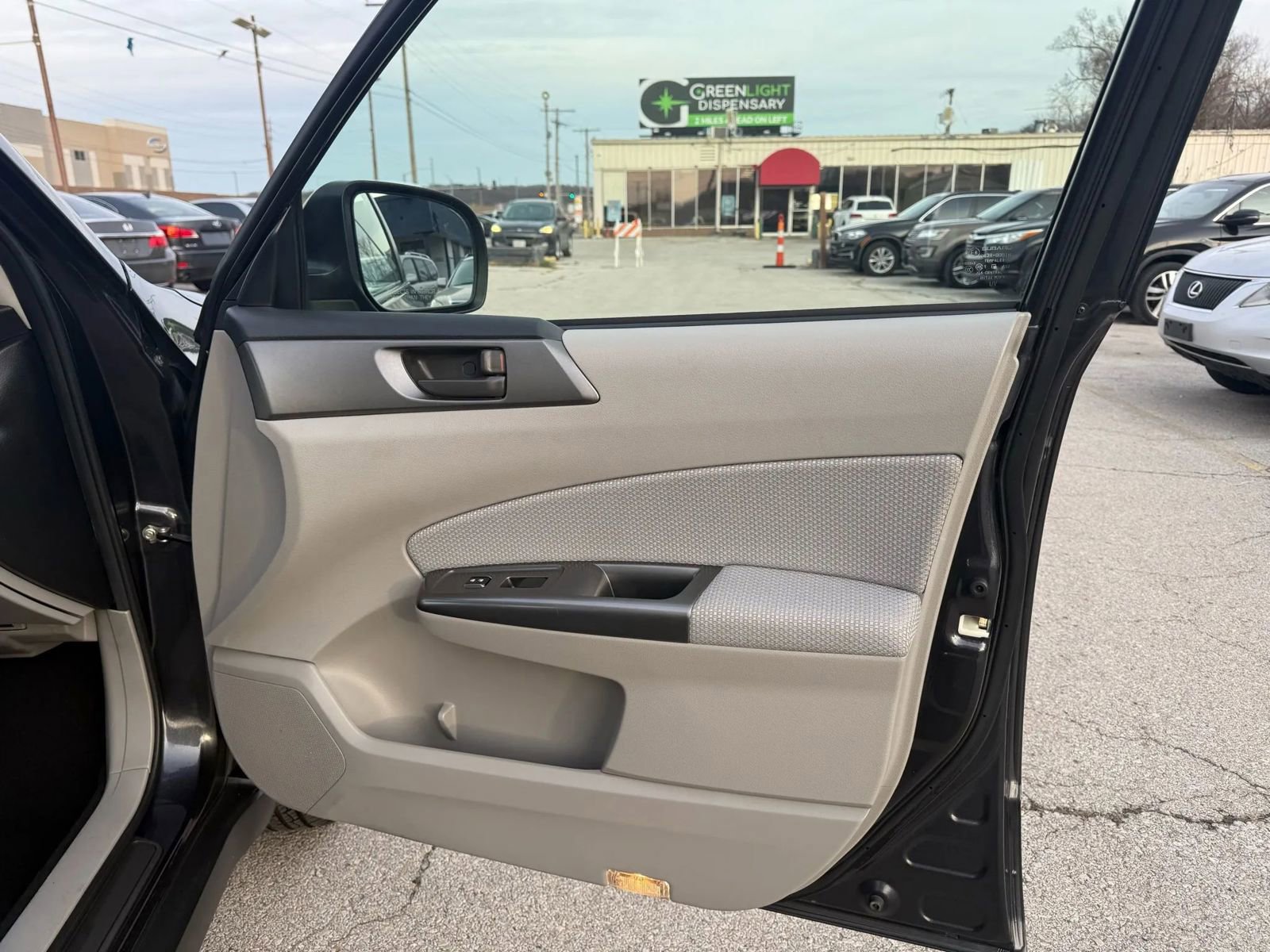 Used 2011 Subaru Forester 2.5X w/ Alloy Wheel Value Pkg image 13