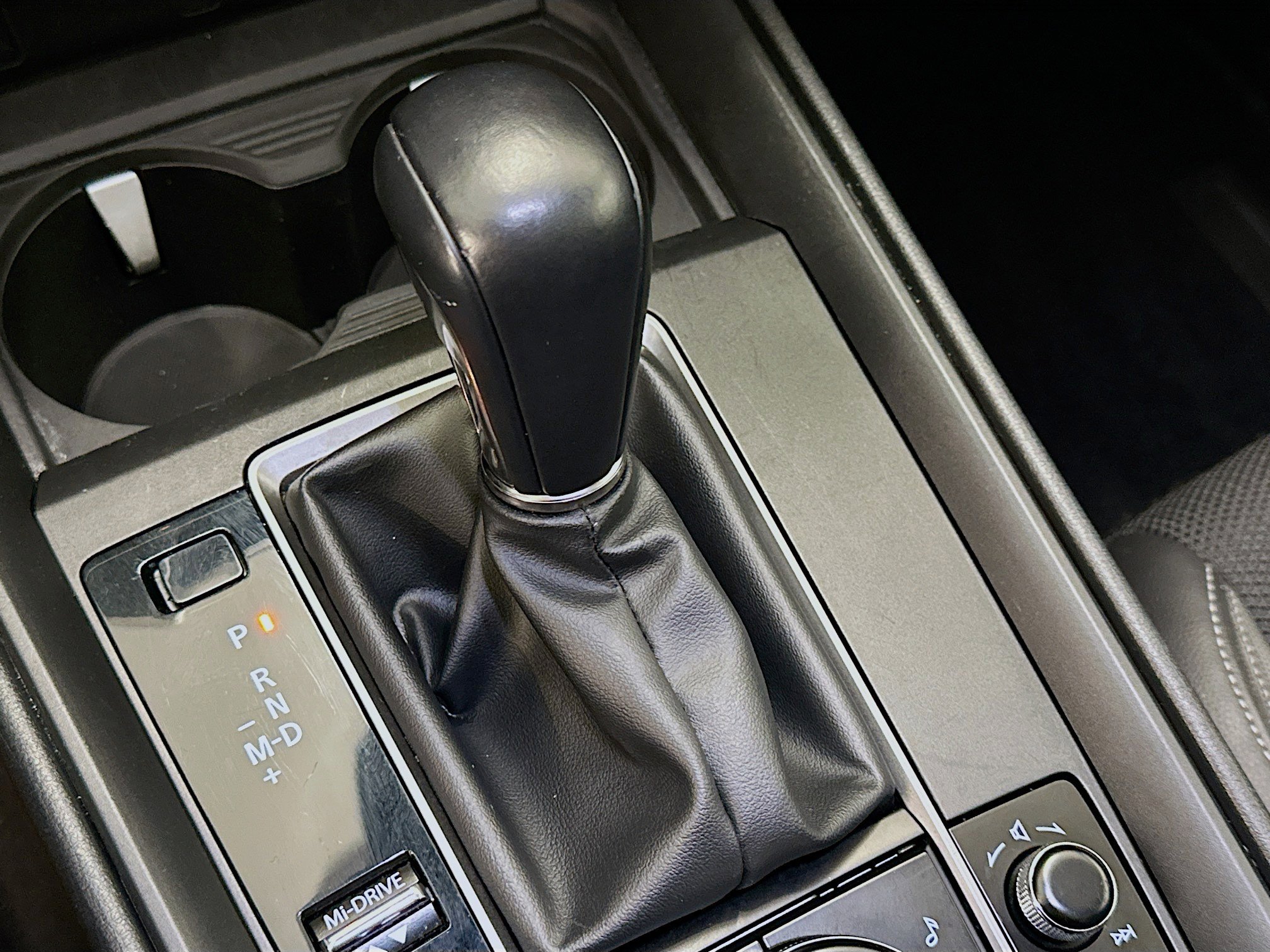 Used 2025 MAZDA CX-50 AWD 2.5 S w/ Premium Package image 25