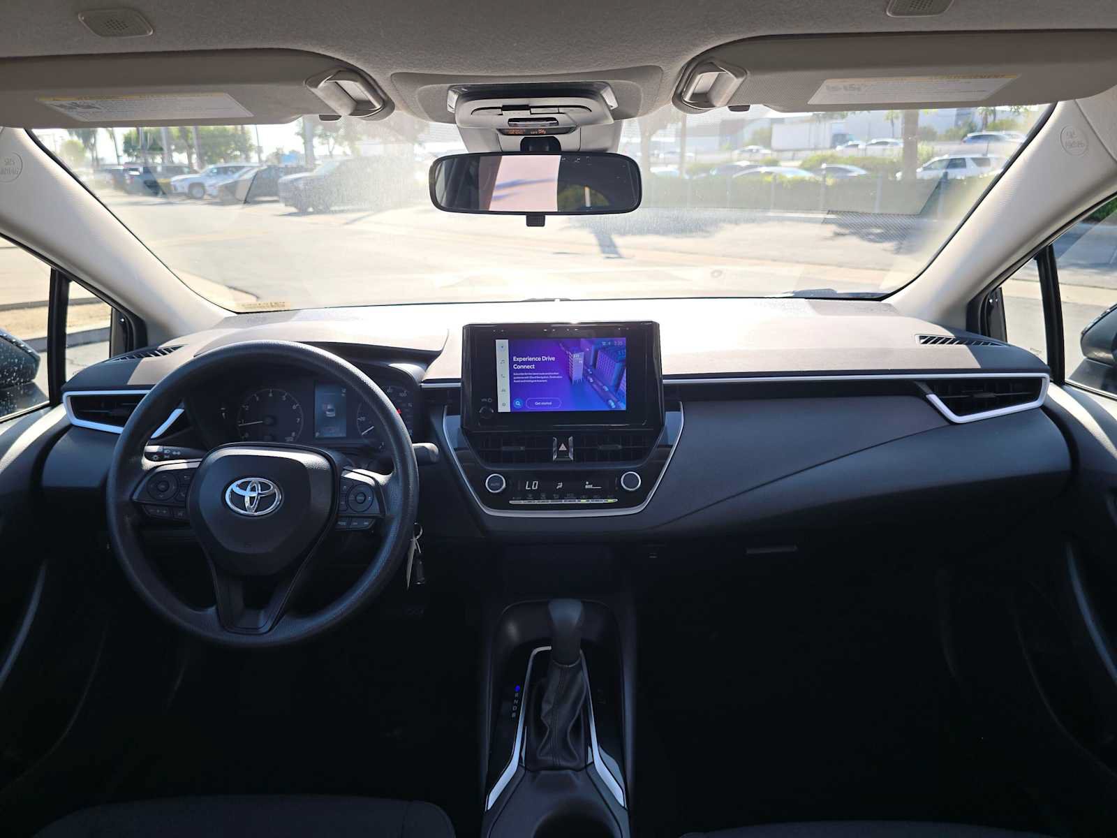 Used 2025 Toyota Corolla LE FWD image 18