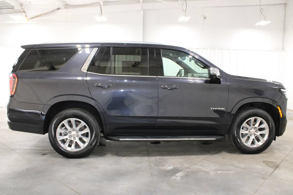 Used 2025 Chevrolet Tahoe Premier RWD image 11