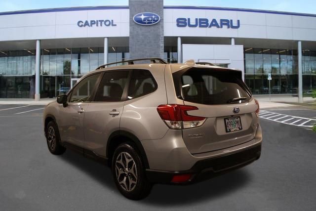 Certified 2023 Subaru Forester Premium AWD/4WD image 5