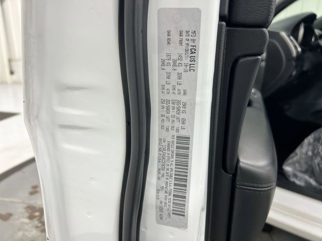 Used 2019 Jeep Grand Cherokee Altitude AWD/4WD image 28