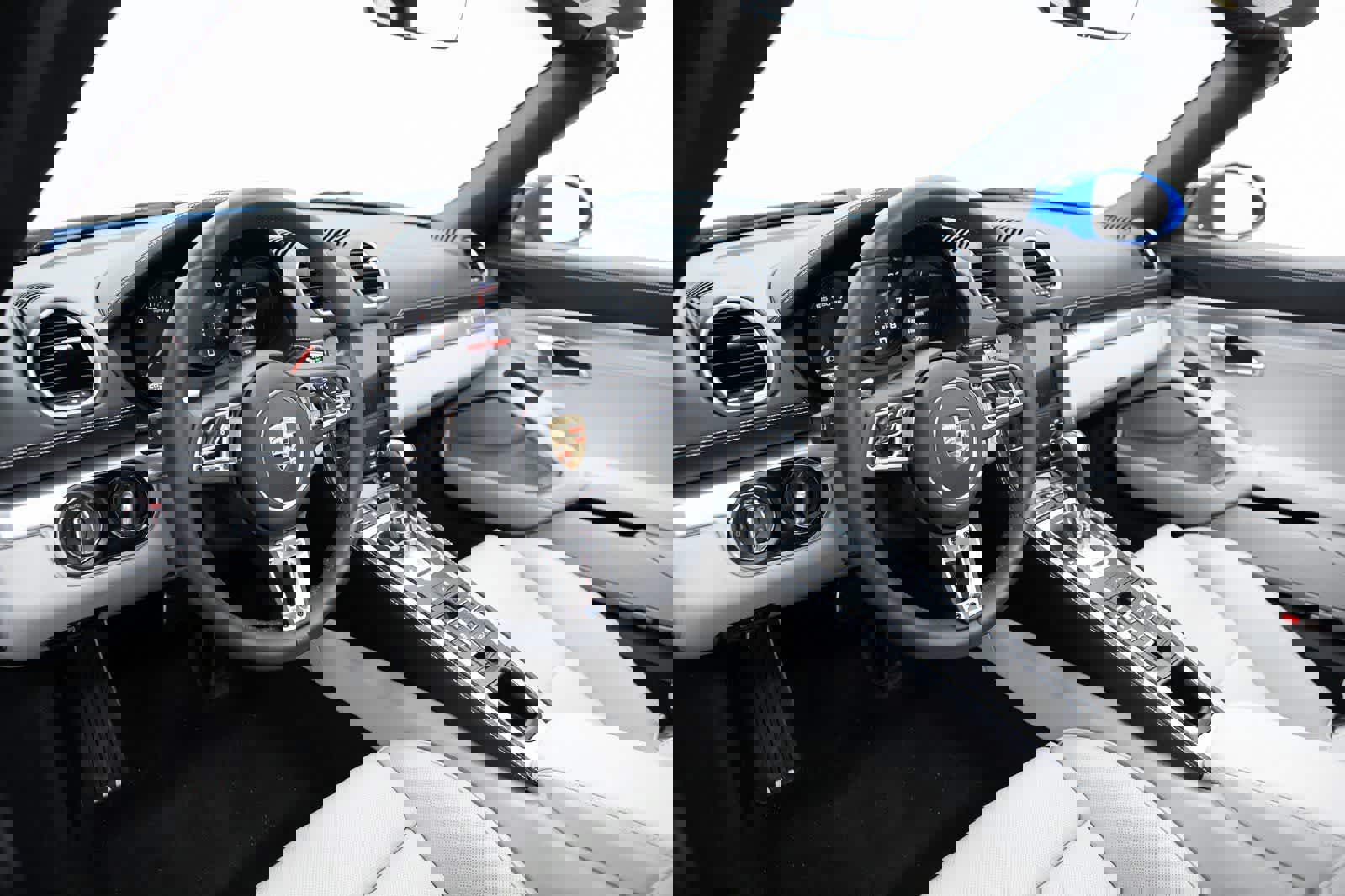 Certified 2025 Porsche 718 Boxster image 4