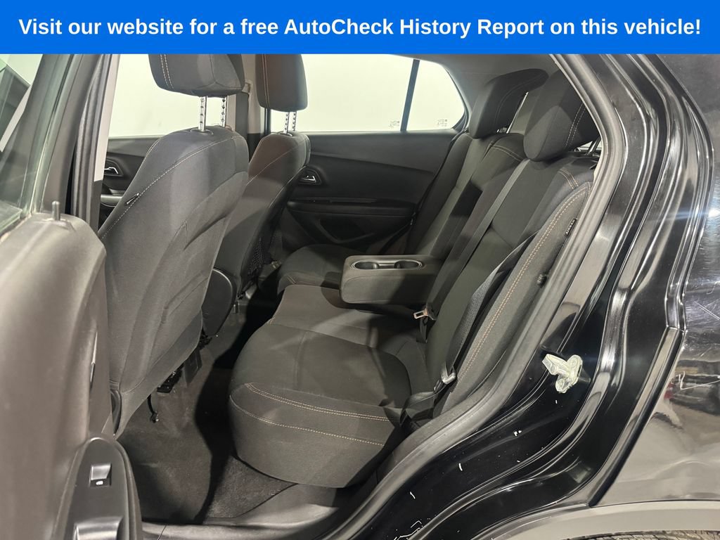 Used 2017 Chevrolet Trax LS AWD/4WD image 16