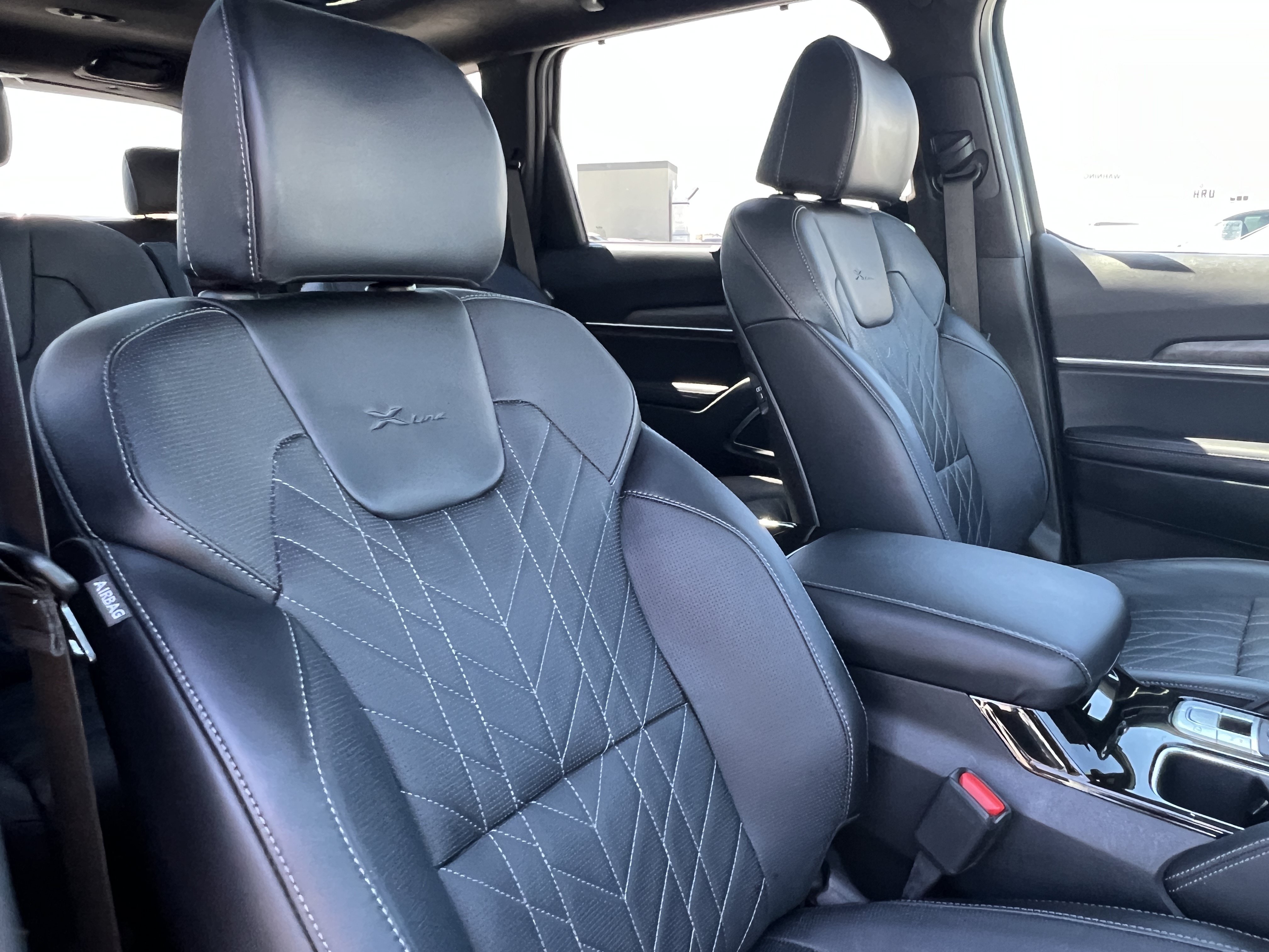 Certified 2025 Kia Telluride SX Prestige X-Line AWD/4WD image 16