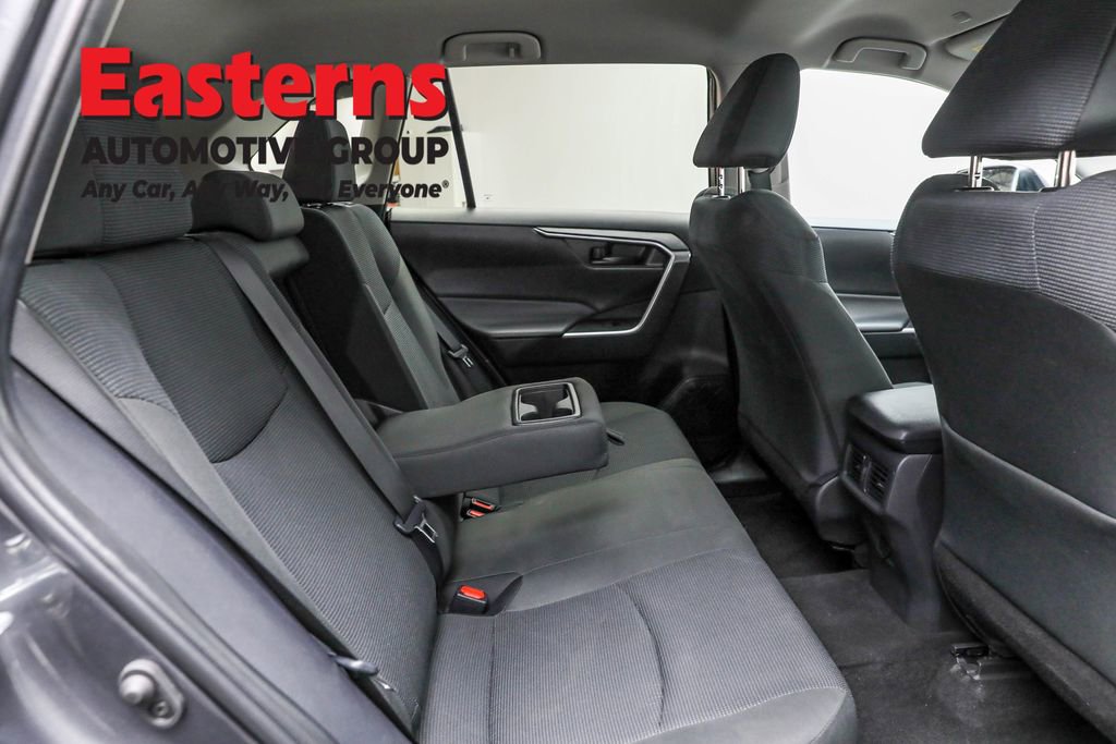 Used 2024 Toyota RAV4 LE image 22