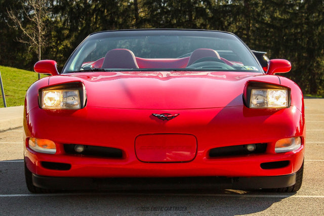 Used 2004 Chevrolet Corvette Convertible w/ Preferred Equipment Group image 13