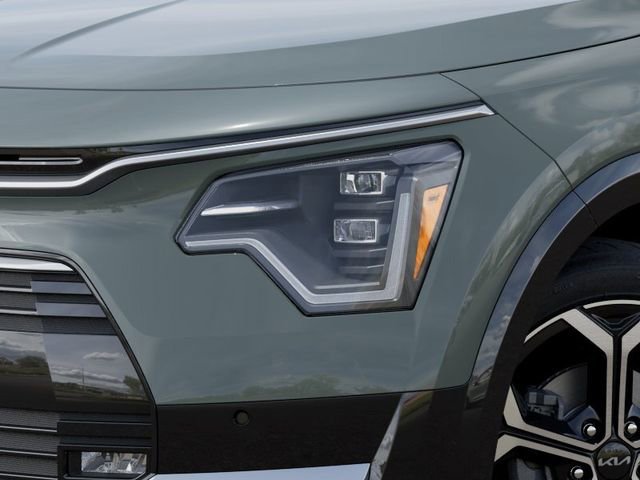 New 2026 Kia Niro SX Touring FWD image 11