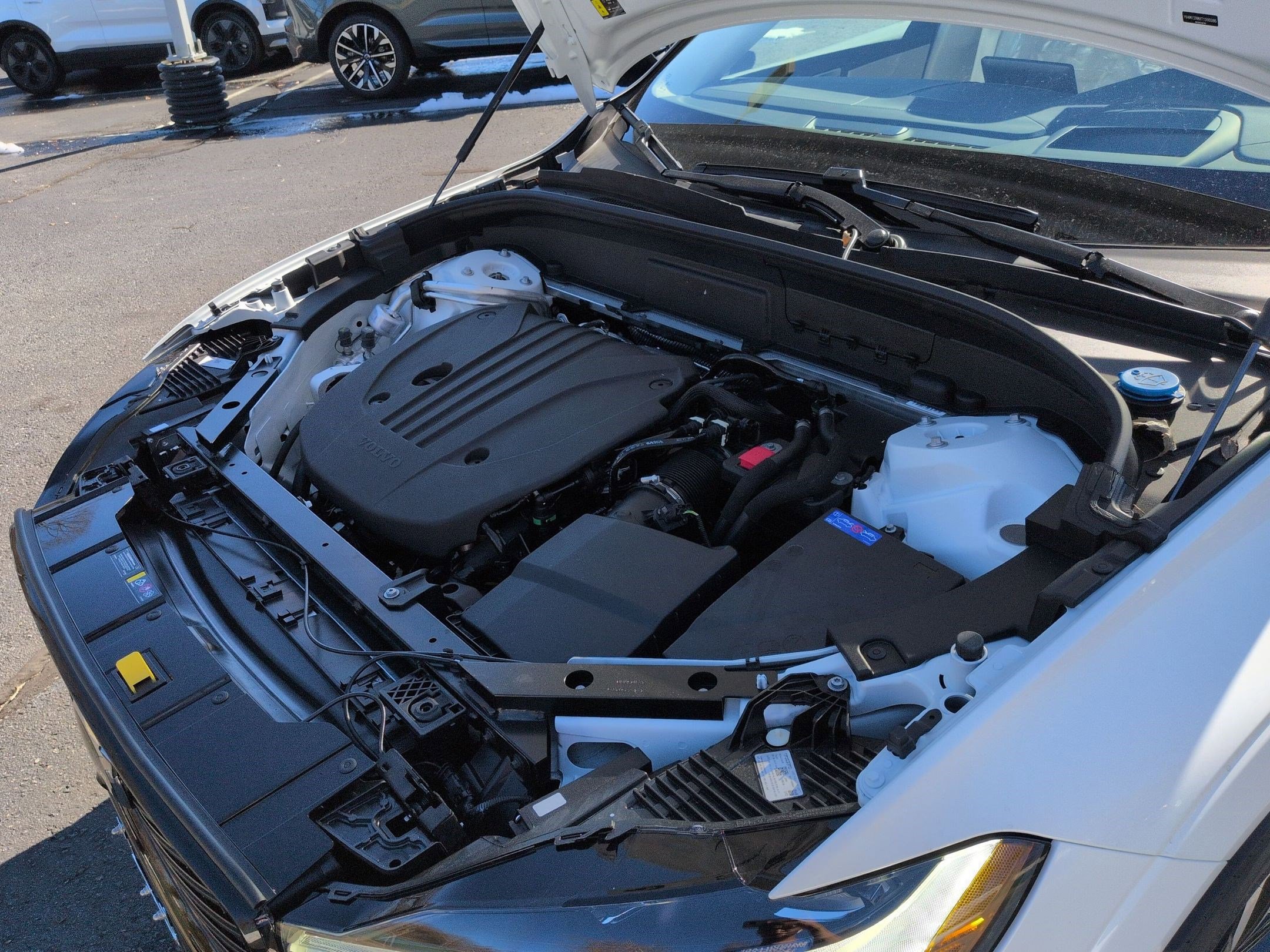 New 2026 Volvo XC60 B5 Ultra w/ Protection Package Premier image 25