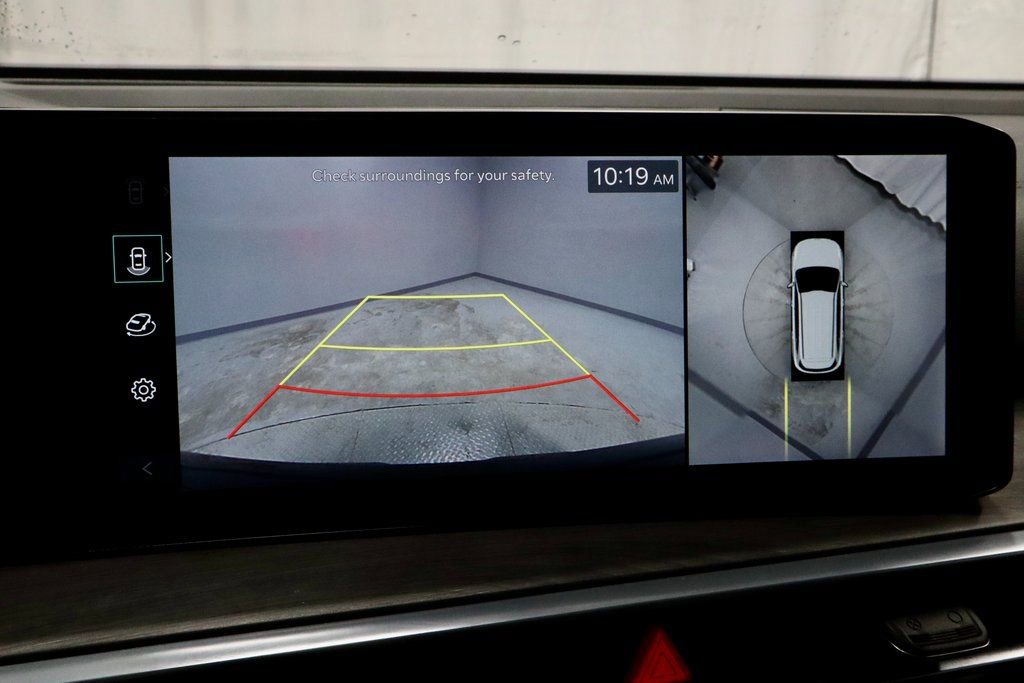 Used 2024 Kia Sorento SX image 2