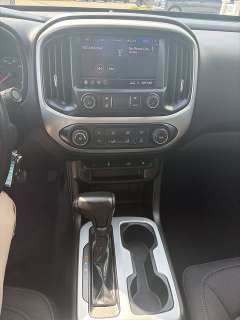 Used 2021 Chevrolet Colorado LT w/ LT Convenience Package image 14