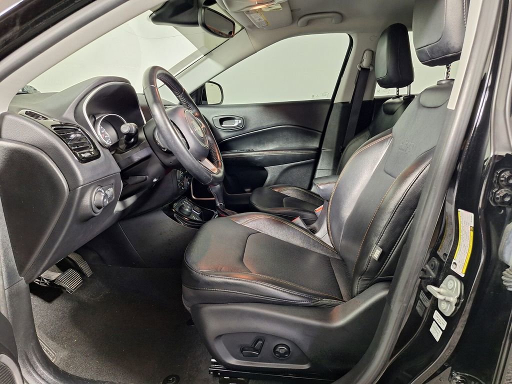 Used 2021 Jeep Compass Limited AWD/4WD image 11