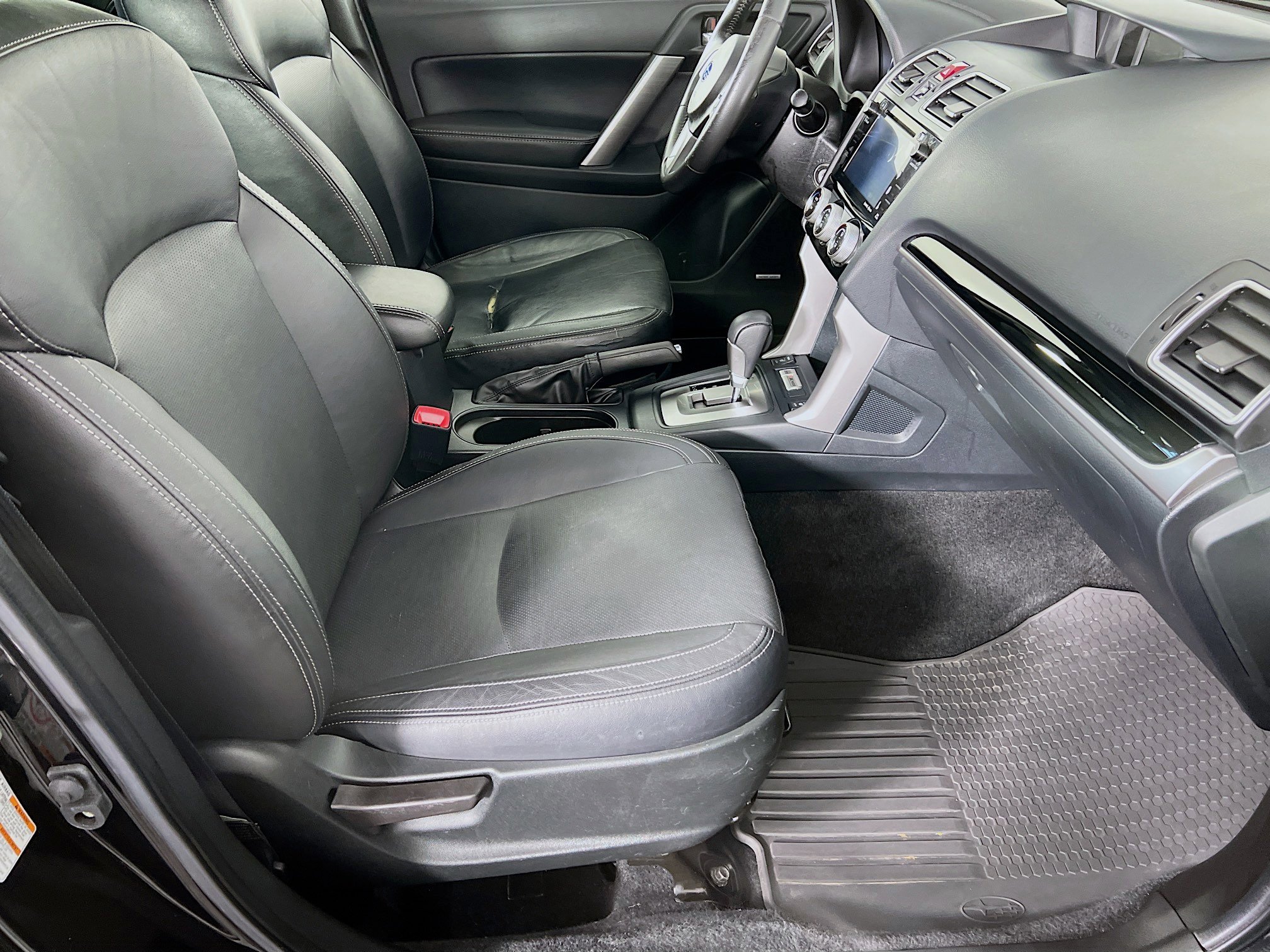 Used 2017 Subaru Forester 2.5i Limited w/ Popular Package #2 image 23