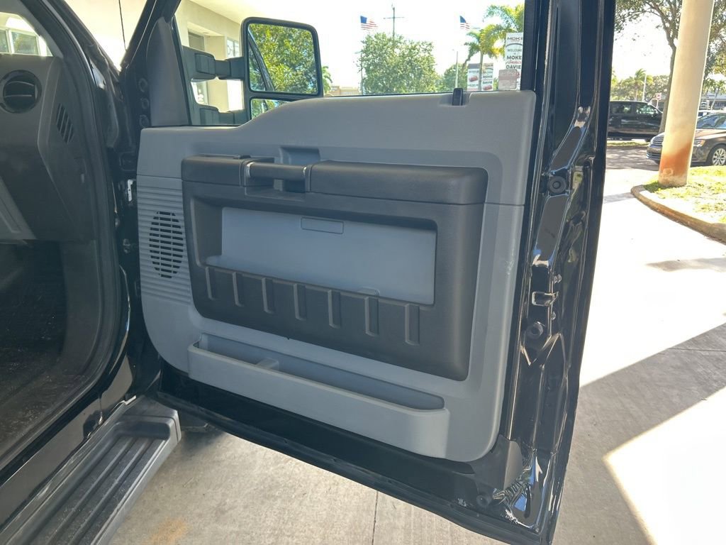 Used 2015 Ford F350 XL image 24