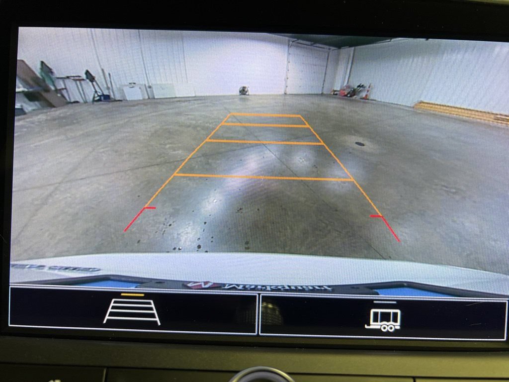 Certified 2022 Chevrolet Blazer LT AWD/4WD image 18