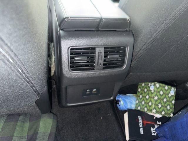 Used 2023 Nissan Rogue SV image 17