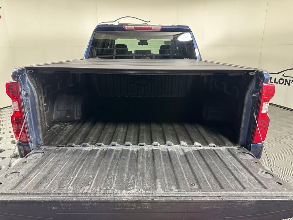 Used 2022 Chevrolet Silverado 1500 Custom AWD/4WD image 6