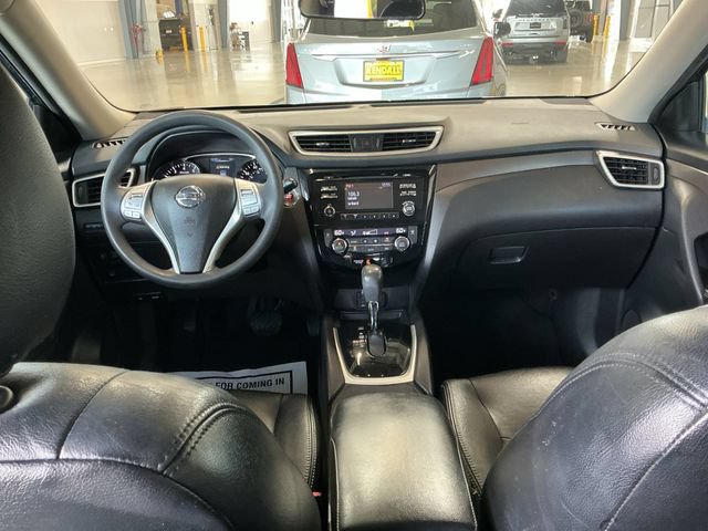 Used 2015 Nissan Rogue SV FWD image 21