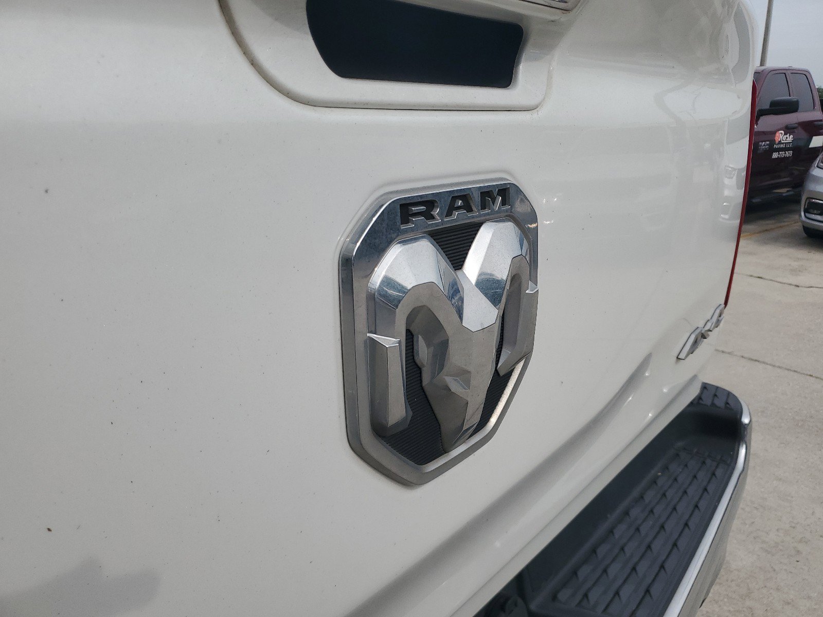 Used 2021 RAM 1500 Laramie AWD/4WD image 7