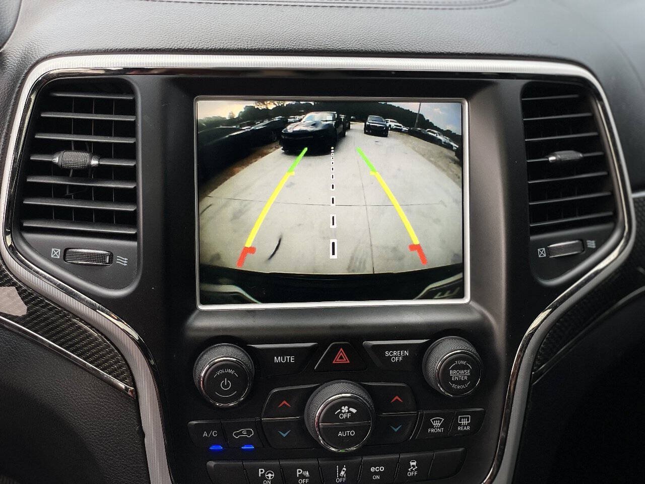 Used 2018 Jeep Grand Cherokee Trackhawk AWD/4WD image 20