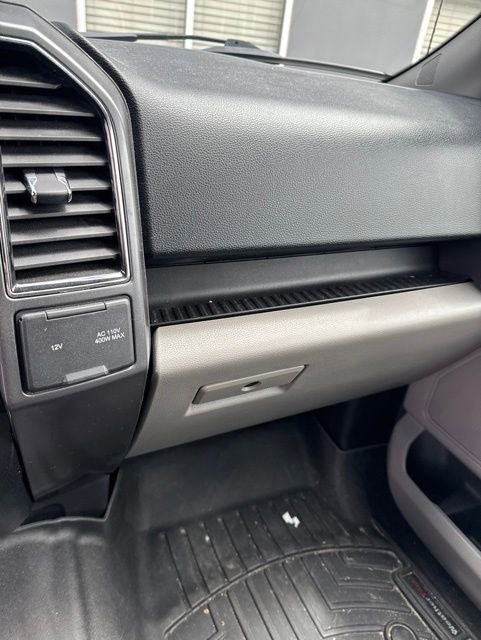 Used 2020 Ford F150 XLT w/ Equipment Group 302A Luxury AWD/4WD image 23